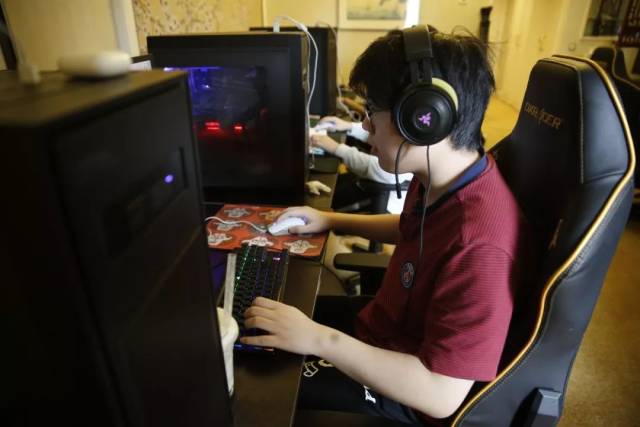 传闻：BC.Game 可能已经收购了 Complexity Core